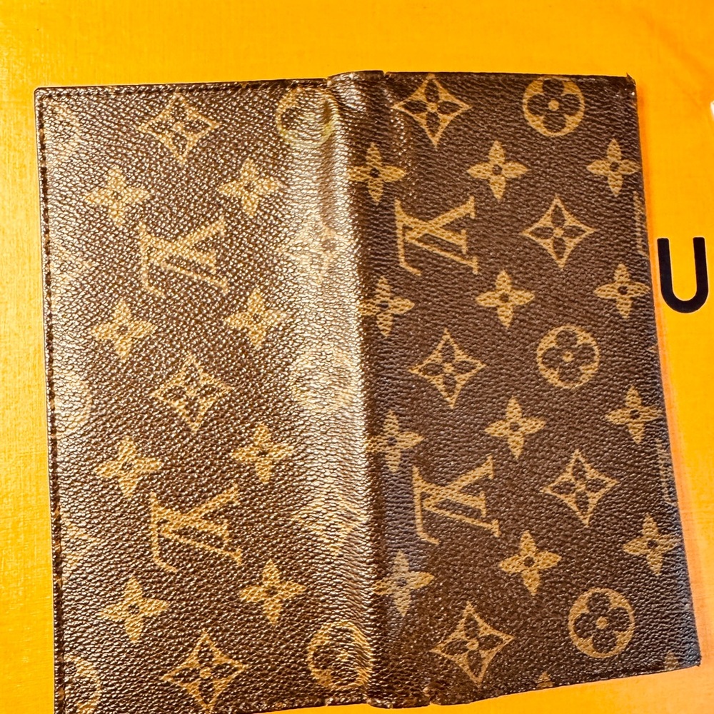 Louis Vuitton Monogram bifold wallet 100% hand made soft quilt leather - Picture 11 of 16